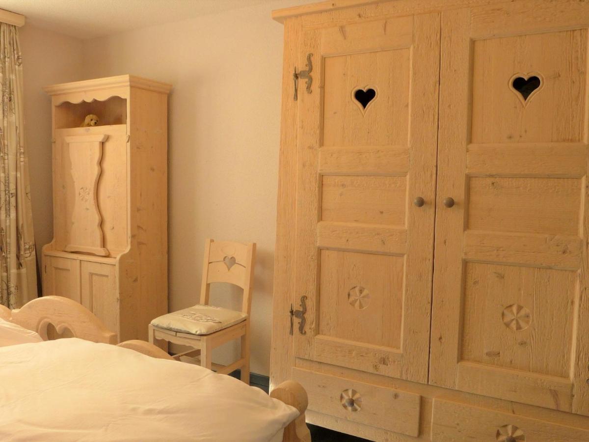 Apartment Obri Tuftra-7 By Interhome Zermatt Luaran gambar